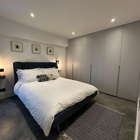 Two Bedroom House In Kilburn London Eksteriør billede
